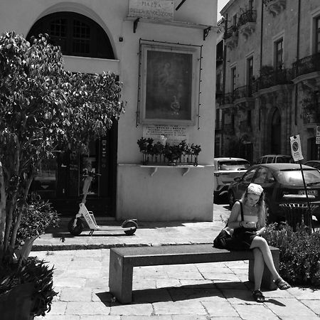 La Dimora Del Genio Bed & Breakfast Palermo Exterior photo
